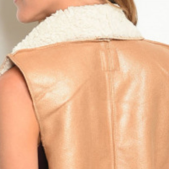 Faux Fur Shearling Vest - Picture 4 of 4